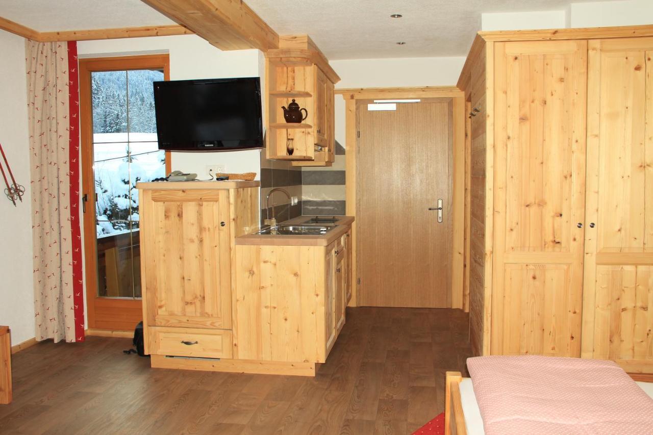 Hotel Schweizerhof Oberau Habitación foto